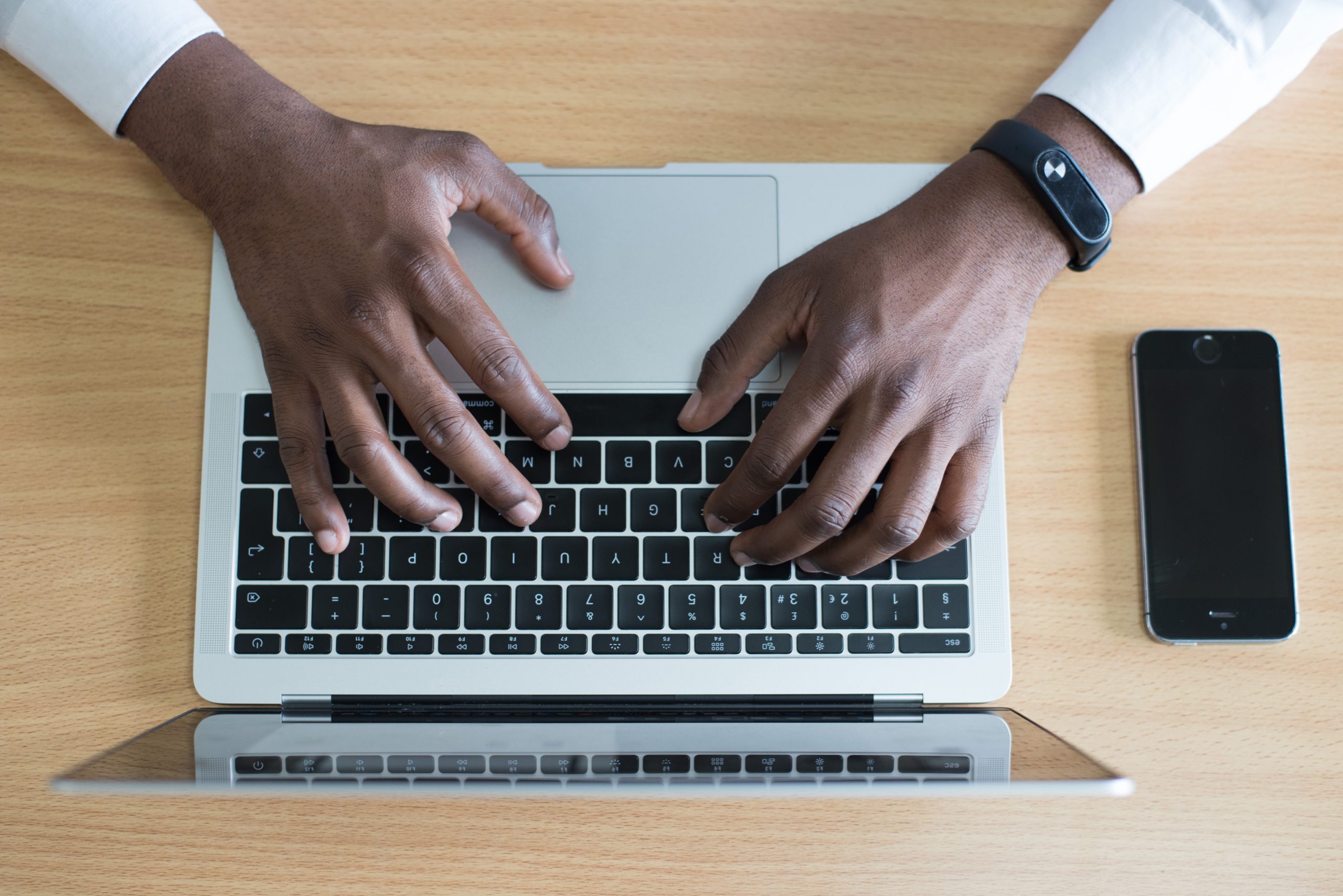 Pourquoi faire appel à un avocat en droit informatique ?