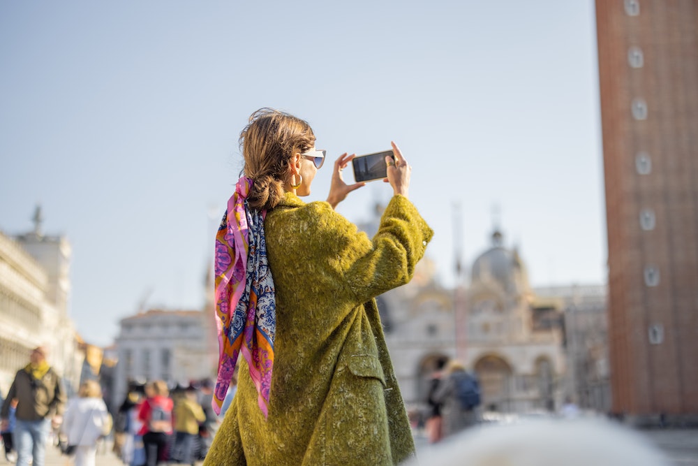 Voyagez comme un pro : Les astuces pour un vol en avion tout confort