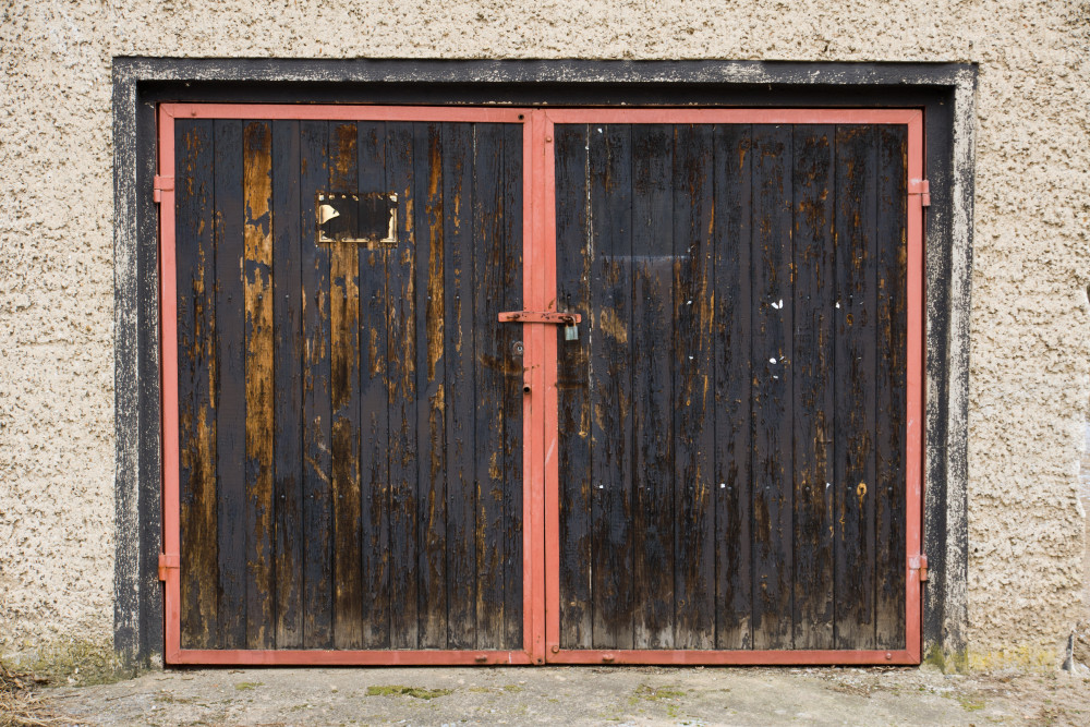 Automatismes pour portes de garage : ce qu'il faut savoir