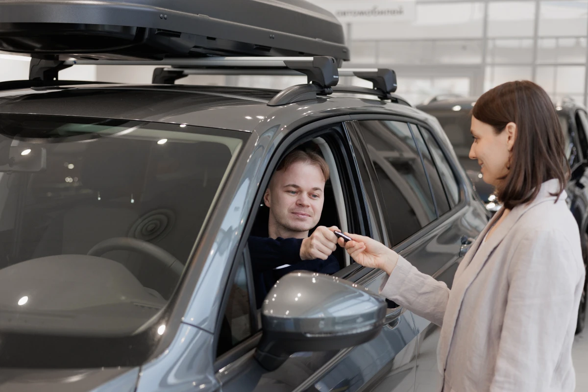 Location de voiture : astuces pour payer moins cher et voyager sereinement